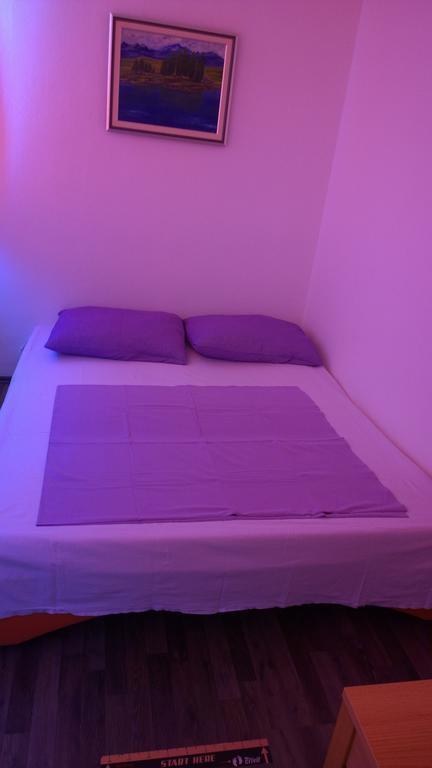 Apartment Nera プーラ 部屋 写真