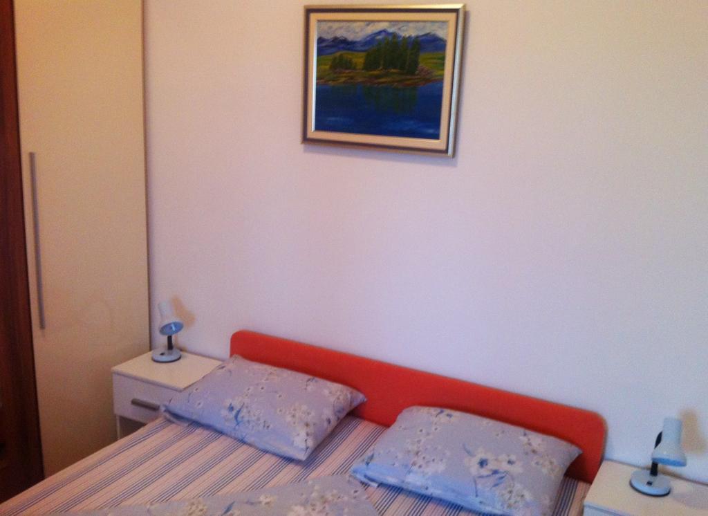Apartment Nera プーラ 部屋 写真